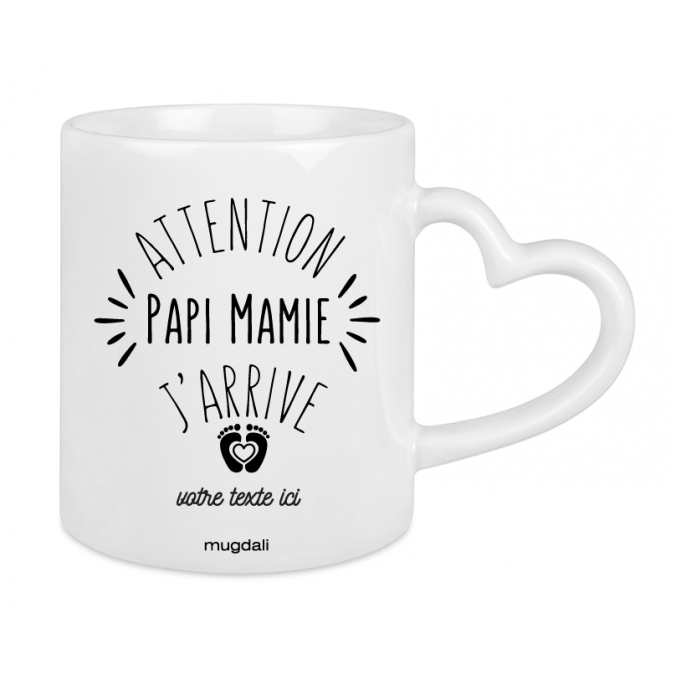 Mug "Attention Papi Mamie J'arrive"